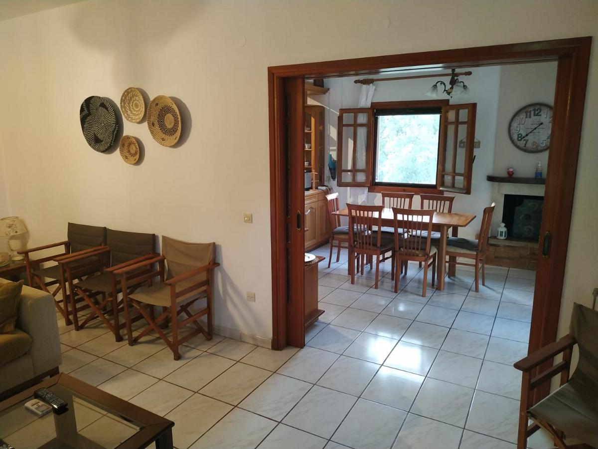 Villa Dimitris Áfra Exterior photo